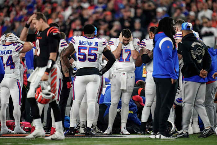 Bills ante desplome de Hamlin
